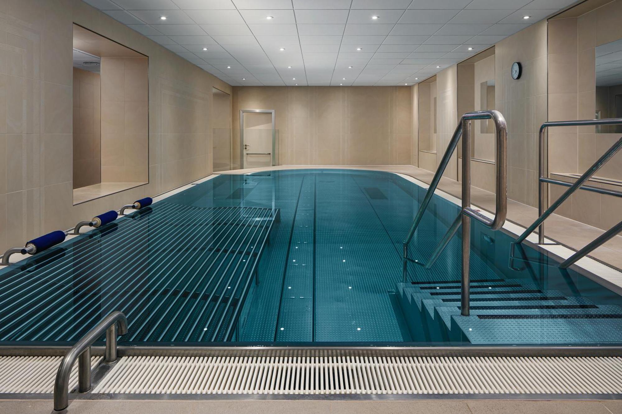 Harvey Spa Hotel Frantiskovy Lazne Exterior photo The swimming pool